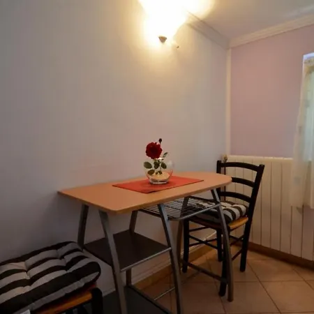Apartmán Studio In Varvari With Terrace, Air Conditioning, Wifi, Washing Machine 664-4 *